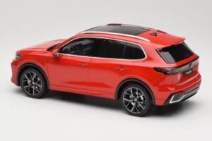 Volkswagen Tiguan eTSI R-Line Persimmon Red Metallic Otto 1:18 OT489 Resina - imagen 5 de 6