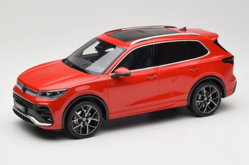 Volkswagen Tiguan eTSI R-Line Persimmon Red Metallic Otto 1:18 OT489 Resina