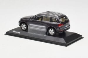 Volkswagen Touareg Gris Minichamps 1:43 TOUAREG001 Metal - imagen 3 de 4