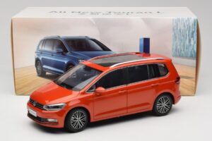 Volkswagen Touran 5T Naranja Paudi Model 1:18 ZVE000003ORA Metal - imagen 8 de 8