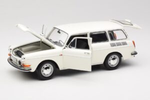 Volkswagen Type 3 1600 L Variant Policía Minichamps 1:18 100051091 Metal - imagen 2 de 8