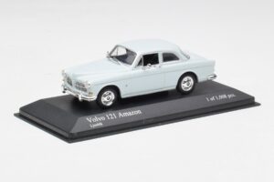 Volvo 121 Amazon Azul Brillante Minichamps 1:43 430171007 Metal - imagen 2 de 4