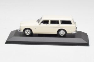 Volvo 121 Amazon Estate Blanco Minichamps 1:43 430171010 Metal