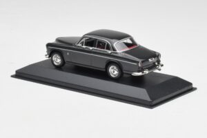 Volvo 121 Amazon Gris Minichamps 1:43 430171061 Metal - imagen 3 de 4