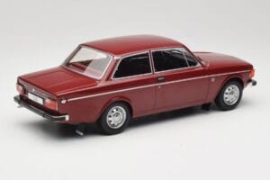 Volvo 142 Rojo Oscuro MCG 1:18 MCG18443 Metal - imagen 2 de 6