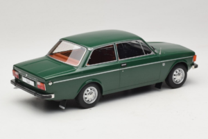 Volvo 142 Verde MCG 1:18 MCG18005 Metal - imagen 2 de 6