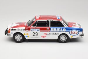 Volvo 142 #29 M. Alen / I. Kivimaki Rally 1000 Lakes 1973 MCG 1:18 MCG18528R Metal - imagen 3 de 6