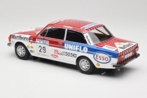 Volvo 142 #29 M. Alen / I. Kivimaki Rally 1000 Lakes 1973 MCG 1:18 MCG18528R Metal - imagen 5 de 6