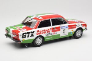 Volvo 142 #5 H. Mikkola / E. Rautanen Rally 1000 Lakes 1973 MCG 1:18 MCG18529R Metal - imagen 2 de 6