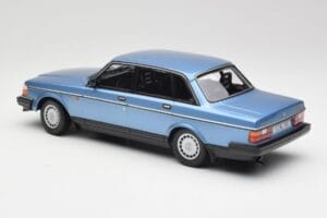 Volvo 240 GL Azul Metálico Minichamps 1:18 155171404 Metal - imagen 5 de 6
