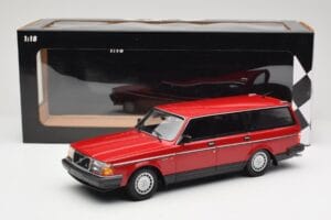 Volvo 240 GL Familiar Rojo Minichamps 1:18 155171411 Metal - imagen 6 de 6
