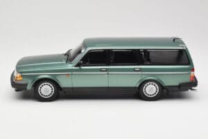 Volvo 240 GL Estate Green Metallic Minichamps 1:18 155171410 Metal - imagen 3 de 6