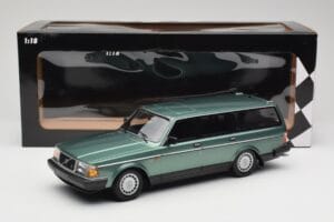Volvo 240 GL Estate Green Metallic Minichamps 1:18 155171410 Metal - imagen 6 de 6