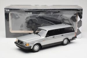 Volvo 240 GL Estate Plata Minichamps 1:18 155171416 Metal - imagen 6 de 6