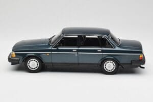 Volvo 240 GL Petrol Metallic Minichamps 1:18 155171407 Metal - imagen 3 de 6