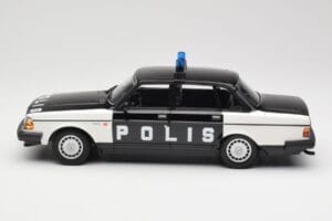Volvo 240 GL Polis Sweden Negro Minichamps 1:18 155171497 Metal - imagen 3 de 6