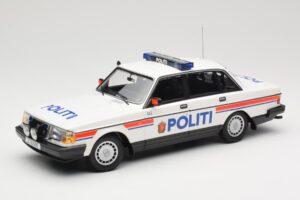 Volvo 240 GL Politi Norway Minichamps 1:18 155171491 Metal