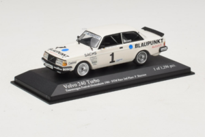 Volvo 240 Turbo #1 P. Stureson IPS Motorsport DTM 1986 Minichamps 1:43 400861701 Metal - imagen 2 de 4