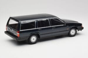 Volvo 740 GL Familiar Verde Oscuro Metálico Minichamps 1:18 155171771 Metal - imagen 2 de 6