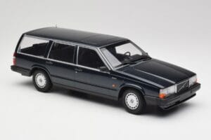 Volvo 740 GL Familiar Verde Oscuro Metálico Minichamps 1:18 155171771 Metal - imagen 4 de 6
