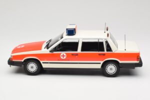 Volvo 740 GL DRK Aschaffenburg Minichamps 1:18 155171790 Metal - imagen 3 de 6