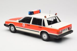 Volvo 740 GL DRK Aschaffenburg Minichamps 1:18 155171790 Metal - imagen 5 de 6