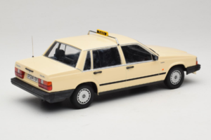 Volvo 740 GL Taxi Alemania Minichamps 1:18 155171792 Metal - imagen 2 de 6