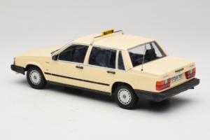 Volvo 740 GL Taxi Alemania Minichamps 1:18 155171792 Metal - imagen 5 de 6