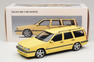 Volvo 850 T-5R Familiar Cream Yellow AUTOart 1:18 79506 Metal - imagen 8 de 8