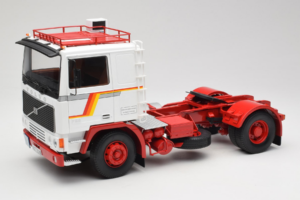 Volvo F12 Blanco Rojo Road Kings 1:18 RK180031 Metal