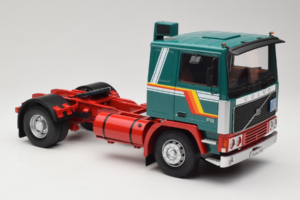 Volvo F1220 Verde Rojo Road Kings 1:18 RK180032 Metal - imagen 6 de 8