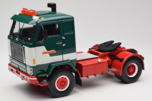 Volvo F88 Bilspedition Verde Blanco MCG 1:18 MCG18139 Metal