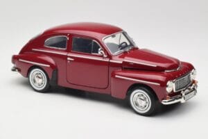 Volvo PV544 Cherry Red Revell 1:18 08887 Metal - imagen 6 de 8