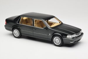 Volvo S90 Royal Green DNA 1:18 DNA000090 Metal - imagen 4 de 6