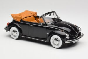 Volkswagen Beetle 1303 Cabriolet Negro Norev 1:18 188533 Metal - imagen 4 de 6