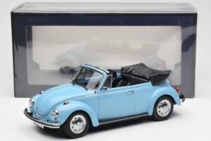 Volkswagen Beetle 1303 Cabriolet Azul Claro Norev 1:18 188531 Metal - imagen 6 de 6