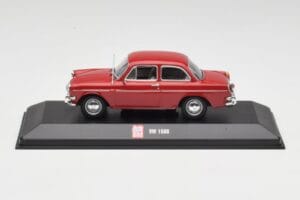 Volkswagen 1500 Ruby Rojo Minichamps 1:43 VW001 Metal