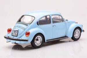 Volkswagen Beetle 1303 Azul Claro Norev 1:18 188532 Metal - imagen 2 de 6