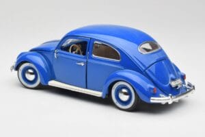 Volkswagen Beetle Azul Bburago 1:18 23124646 Metal - imagen 7 de 8