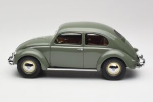 Volkswagen Beetle Beryl Verde Minichamps 1:18 107054000 Resina - imagen 3 de 6