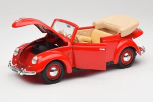 Volkswagen Descapotable Ruby Rojo Maisto 1:18 32826 Metal - imagen 2 de 8