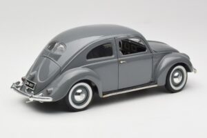 Volkswagen Export Sedan Agave Grey Maisto 1:18 100299 Metal - imagen 3 de 8