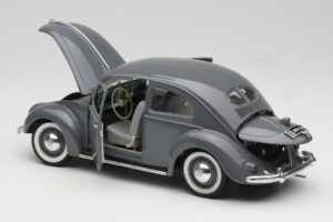 Volkswagen Export Sedan Agave Grey Maisto 1:18 100299 Metal - imagen 5 de 8