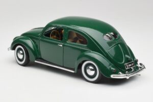 Volkswagen Export Sedán Beryl Verde Maisto 1:18 31820 Metal - imagen 7 de 8