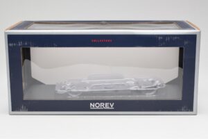 Volkswagen Golf Mk3 VR6 Morado Metalizado Norev 1:18 188417 Metal - imagen 8 de 8