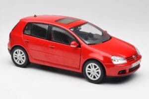 Volkswagen Golf Mk5 4-Door Tornado Rojo Bburago 1:18 GOLF001 Metal - imagen 6 de 8