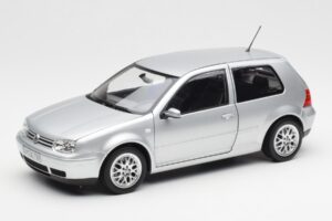 Volkswagen Golf Mk5 GTI Plata Norev 1:18 188570 Metal