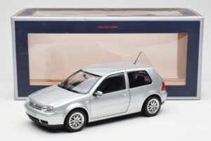 Volkswagen Golf Mk5 GTI Plata Norev 1:18 188570 Metal - imagen 8 de 8