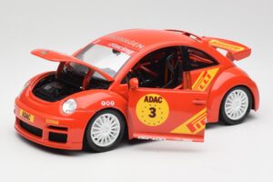 Volkswagen New Beetle Cup Bburago 1:18 3329 Metal - imagen 2 de 8