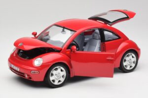 Volkswagen New Beetle Rojo Bburago 1:18 3342 Metal - imagen 2 de 8